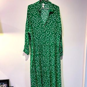 Light green floral maxi dress L